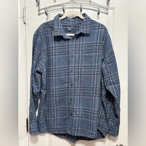 Eddie Bauer Men's XXL Bristol Plaid Button Up Flannel Shirt Chambray Blue preppy